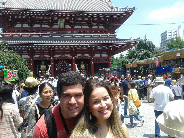 Entrada do templo Senso-ji em Tóquio, Japão