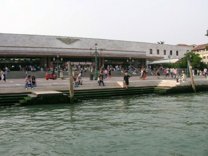 Gare Santa Lucia  Venise