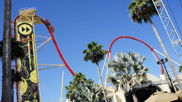 Montanha-russa Hollywood Rip Ride Rockit na Universal Studios em Orlando 