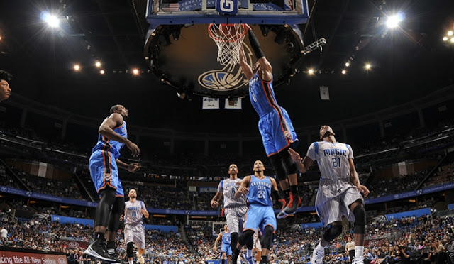 Jogo de basquete em Orlando