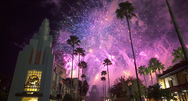 Show de fogos de artifício do Star Wars na Disney