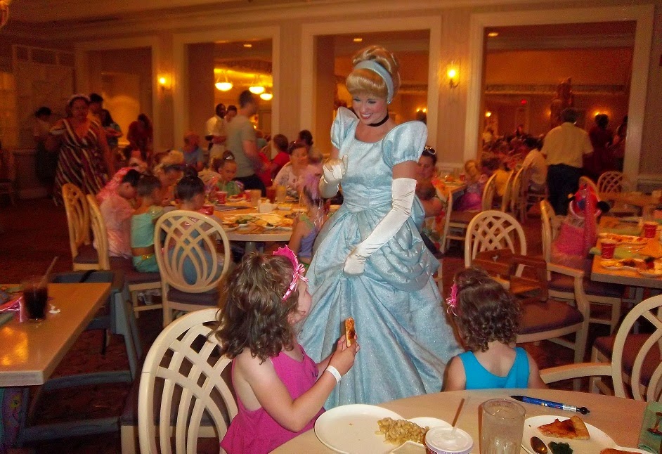 Restaurante 1900 Park Fare na Disney Cinderela