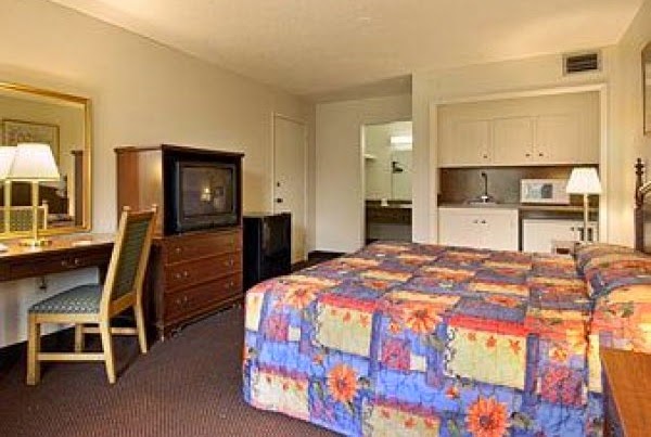 Hotel AAE Universal Maingate Days Inn em Orlando