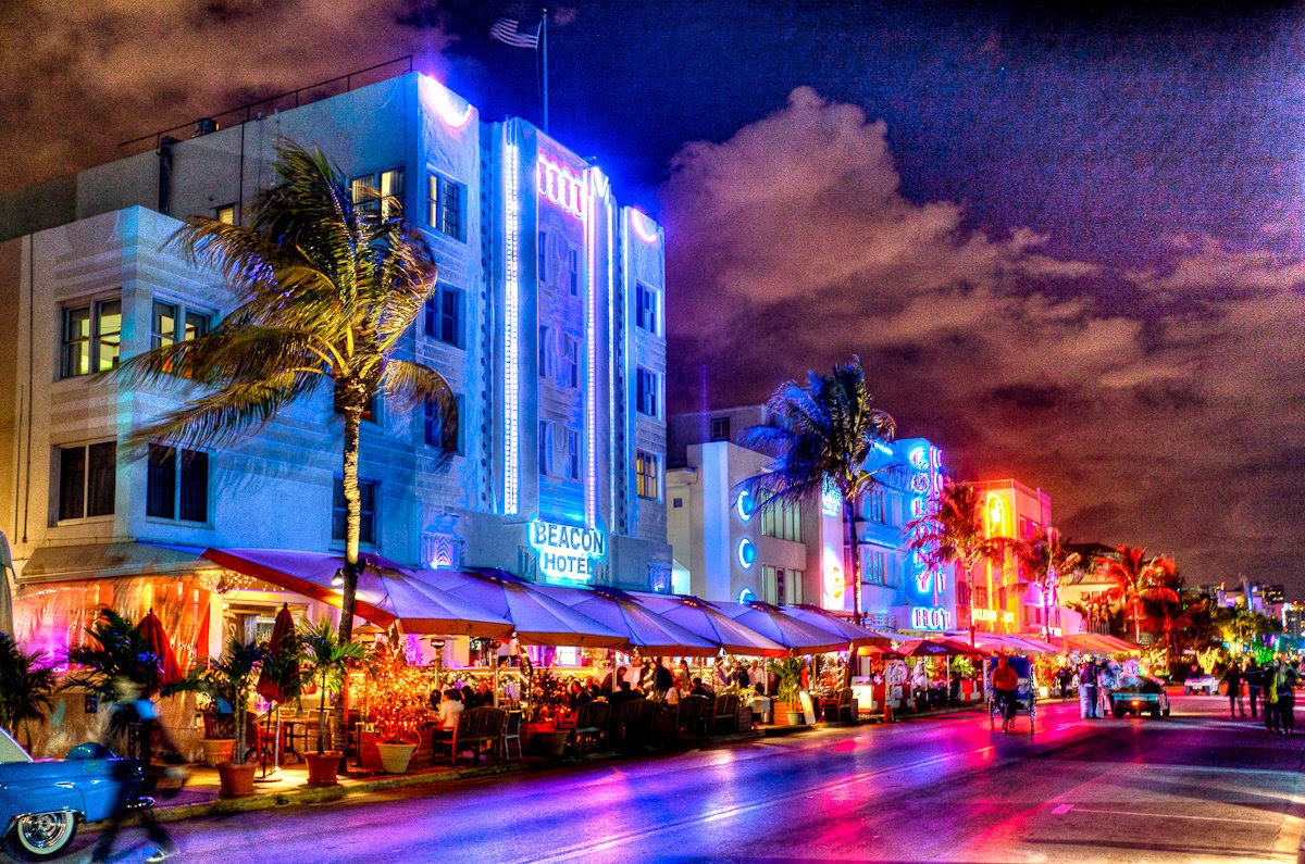 Passeio pelo Art Deco District em Miami