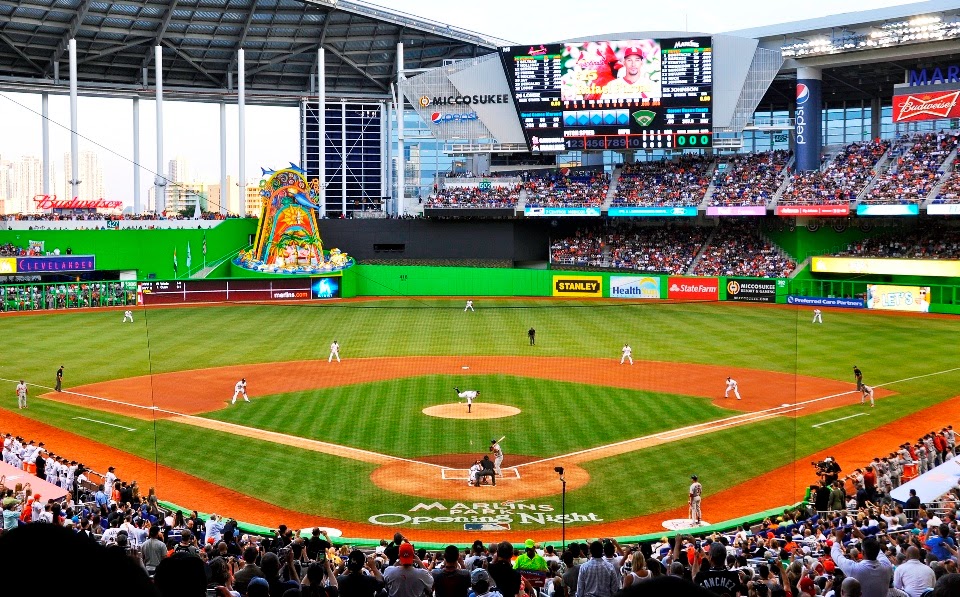 Estádio de Beisebol Marlins Park em Miami