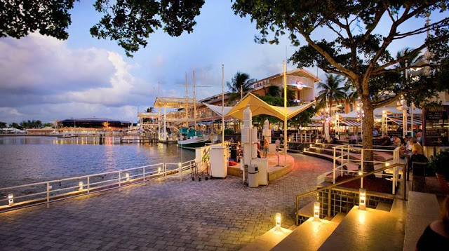 Bayside Market Place em Downtown Miami 