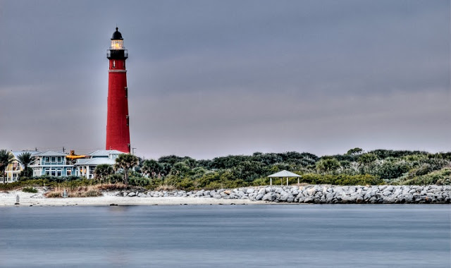 Farol Leon Inlet Lighthouse em Daytona Beach