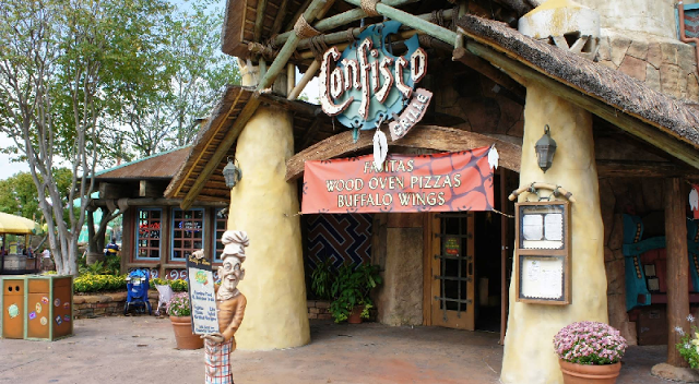 Restaurante Confisco Grille no Islands of Adventure em Orlando