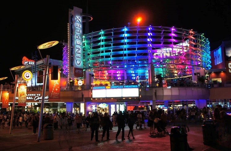 CityWalk Orlando A Noite