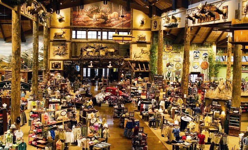 Loja de pesca Bass Pro Shops em Miami e Orlando