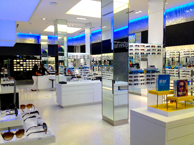 Sunglass Hut em Miami e Orlando 